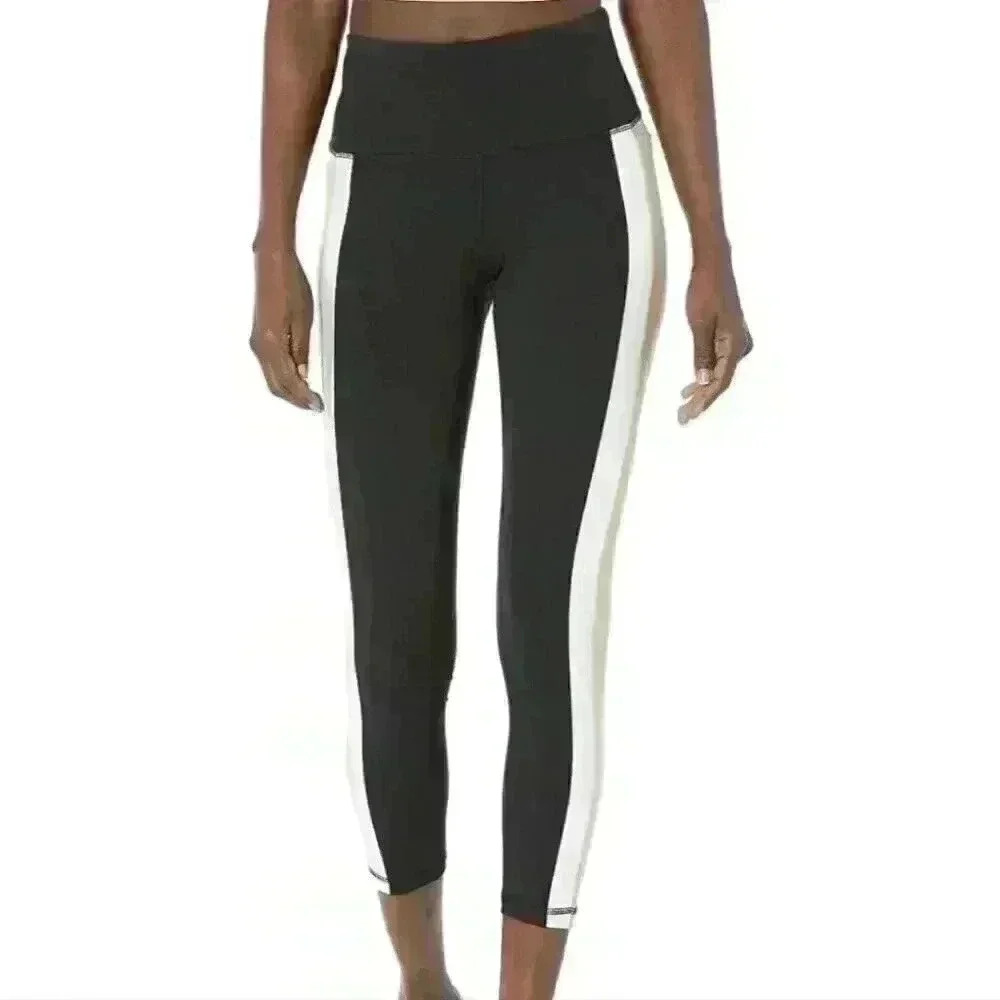 JUICY COUTURE | 7/8 Length Black/Tan/White Soft Athletic Leggings